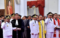 Lukas Enembe : Program Kerja Kedepan Tinggal Melanjutkan